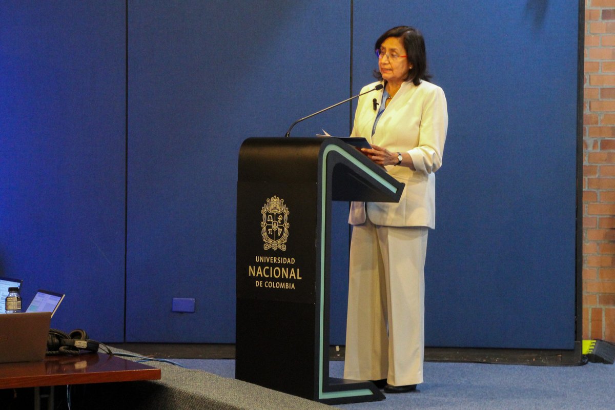 Se instaló el I Congreso Nacional  sobre Enfermedades Transmitidas por Vectores, un evento organizado por @insaludcolombia en cooperación con @minsaludcol, @unaloficial y @opspaho.

Se destacó el brote de #FiebreAmarilla y los retos de dengue, zika y chikungunya en #SaludPública.