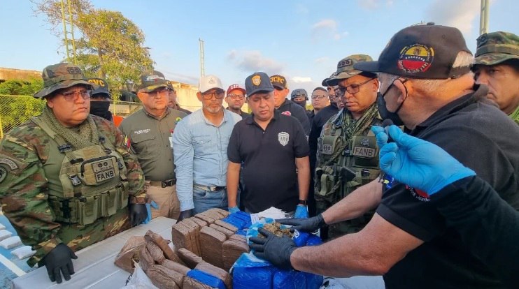 11_eglee's tweet image. #noticia
#Decomisados 3.824,527 #kilogramos de droga en distintos #procedimientos en Venezuela durante 2025