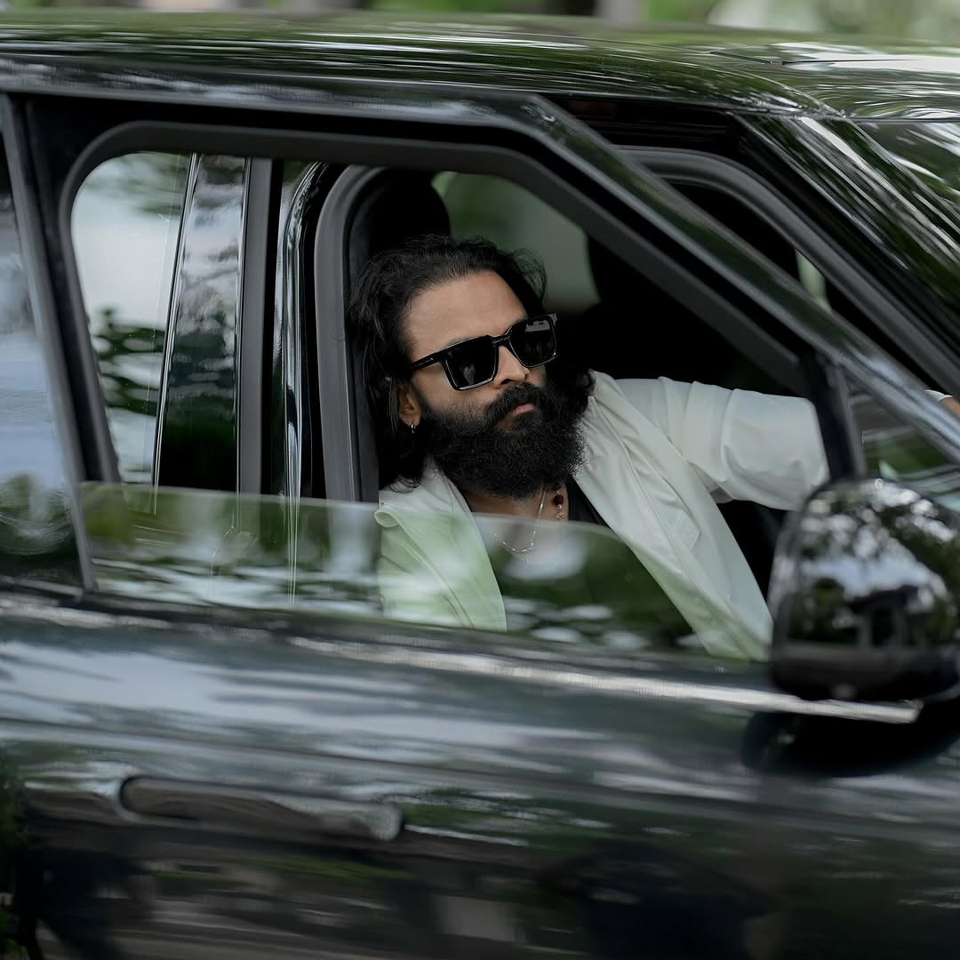 Jayasurya (@actor_jayasurya) on Twitter photo 