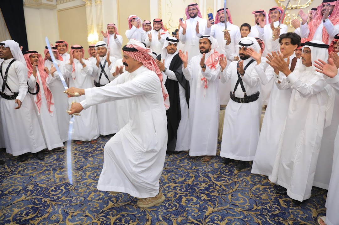 صور حفل زواج عمر ناهر الأنصاري
photos.app.goo.gl/zZHt6bnJHBiuj3…

#جدة