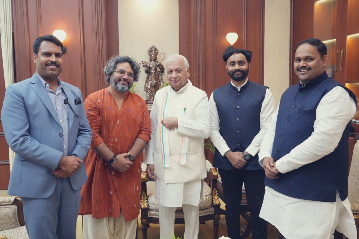 𝐃𝐫. 𝐇. 𝐑. 𝐑𝐞𝐡𝐦𝐚𝐧, 𝐂𝐡𝐚𝐢𝐫𝐦𝐚𝐧 𝐨𝐟 𝐆𝐇𝐑𝐓, 𝐂𝐚𝐥𝐥𝐬 𝐨𝐧 𝐇𝐨𝐧𝐨𝐫𝐚𝐛𝐥𝐞 𝐆𝐨𝐯𝐞𝐫𝐧𝐨𝐫 𝐨𝐟 𝐁𝐢𝐡𝐚𝐫 𝐚𝐭 𝐑𝐚𝐣 𝐁𝐡𝐚𝐯𝐚𝐧 𝐭𝐨 𝐃𝐢𝐬𝐜𝐮𝐬𝐬 𝐊𝐞𝐲 𝐃𝐞𝐯𝐞𝐥𝐨𝐩𝐦𝐞𝐧𝐭 𝐈𝐧𝐢𝐭𝐢𝐚𝐭𝐢𝐯𝐞𝐬
<a href="/ZeeBiharNews/">Zee Bihar Jharkhand</a> <a href="/bihar_police/">Bihar Police</a>