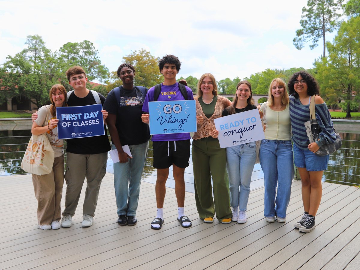 SJRState's tweet image. Nothing but smiles on the first day back ☺️

#SJRState #FallSemester #YourCommunitysCollege #FDOC