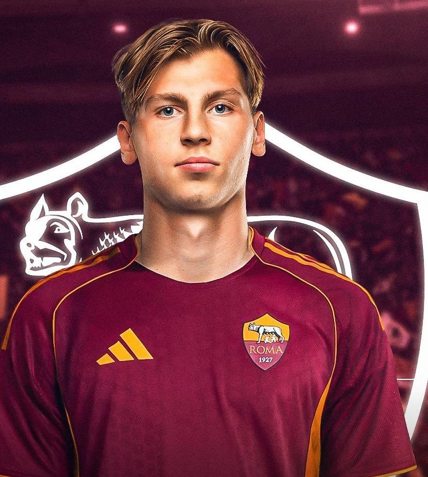 🚨🟡🔴 Jan Ziolkowski to AS Roma, here we go! Deal agreed with Legia Warsaw for €6m fee plus sell-on clause.

Ziolkowski only wanted AS Roma despite bids from Germany and the agreement is now done.

Exclusive story from July, confirmed 🇵🇱