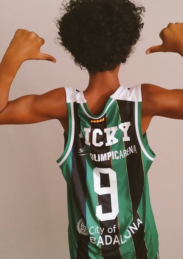 El petit ja llueix #RickyPenya
 Ganes de <a href="/Penya1930/">Club Joventut Badalona</a> Ganes de <a href="/rickyrubio9/">Ricky Rubio</a>