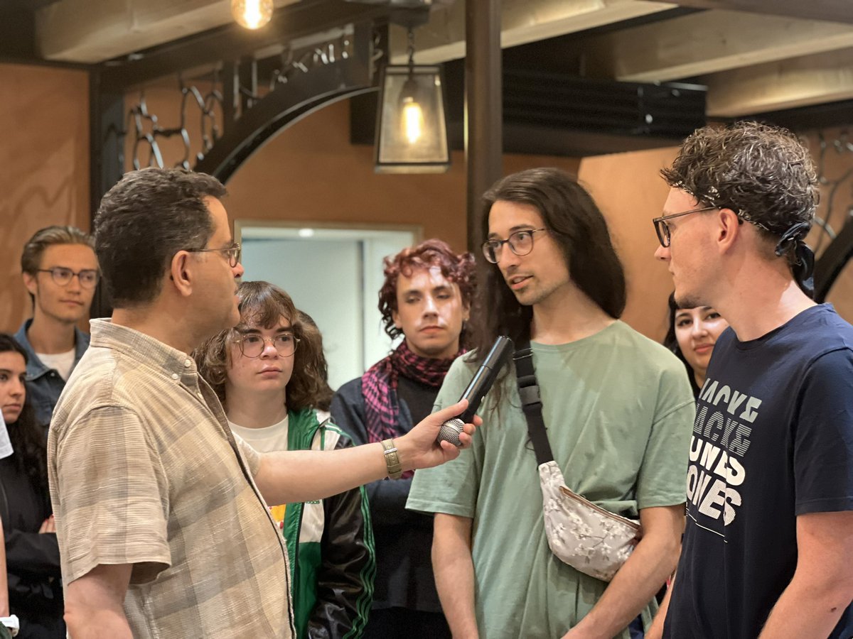 <a href="/NupesNews/">Nouveau Front Populaire 🟢🔴🟡🟣🔴</a> E
N
V
E
R
S

L
E
S

M
I
C
R
O
S