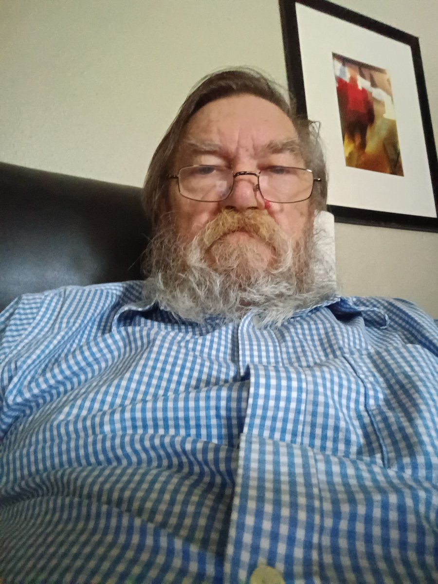 Darrellben80736's tweet photo. @mollyyheree Is this your app you want me to be on https://t.co/C1jb6ix7us