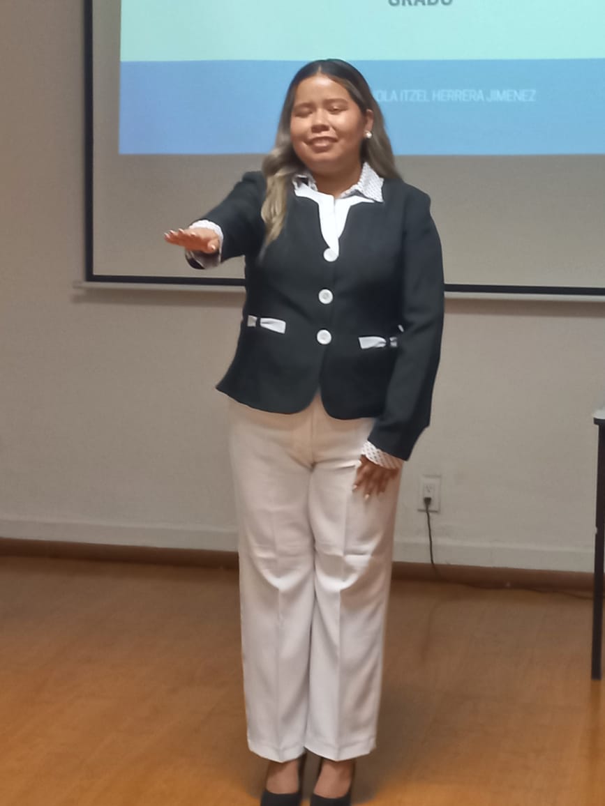 CinadeOficial's tweet photo. ¡FELICIDADES! FABIOLA ITZEL HERRERA JIMÉNEZ POR LA OBTENCIÓN DEL GRADO DE MAESTRÍA EN ADMINISTRACIÓN EDUCATIVA.
#CINADE 23 AÑOS FORMADO LÍDERES.
#Secc26 https://t.co/PTXPgTeikf