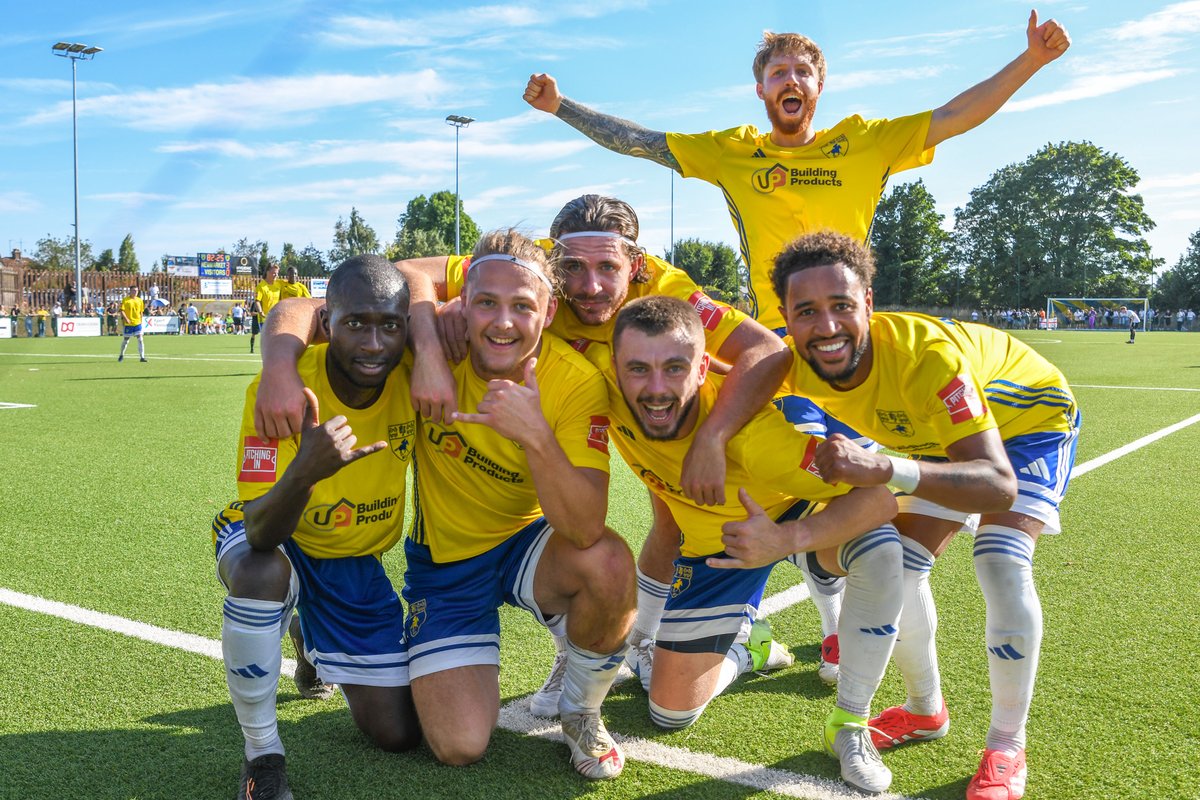 NewmarketTownFC's tweet photo. Just going to leave this one here for the night!!! 
Goodnight 😄 https://t.co/Q1iHFqHMMc