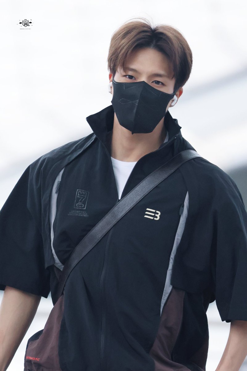 NAKS_BBiy tweet media