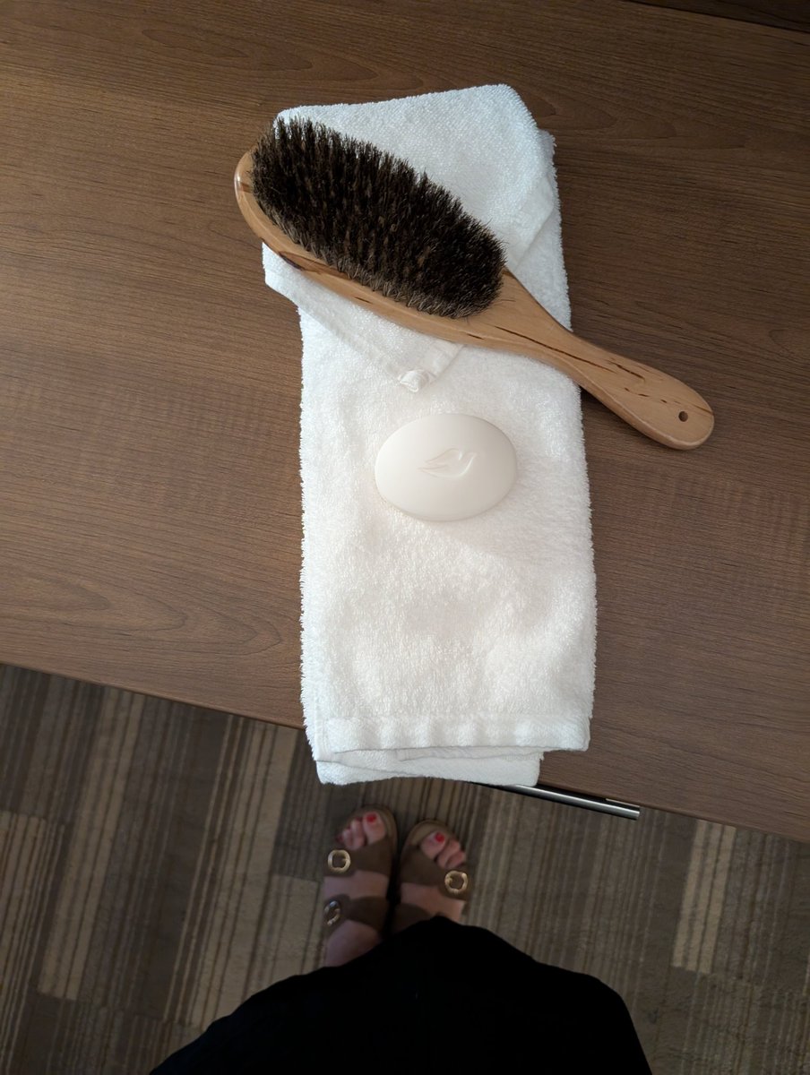 Ms. Elle tweet media