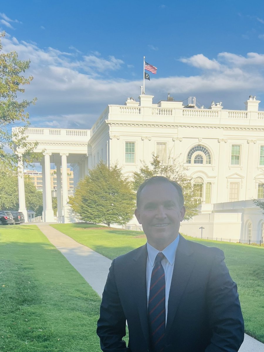 Lenny Curry (@lennycurry) on Twitter photo Beautiful day. Productive day. <a href="/WhiteHouse/">The White House</a> Beautiful day. Productive day. <a href="/WhiteHouse/">The White House</a>