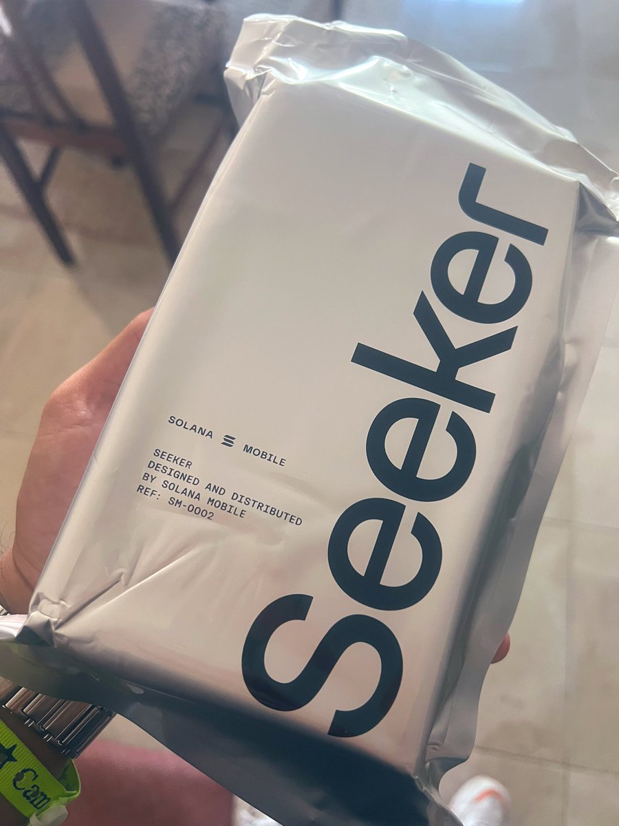 the future is in my hands now

…it arrived just as expected and it is an amazing mark in the future of web3

totally worth it

<a href="/solanamobile/">Seeker | Solana Mobile</a> 
<a href="/solana/">Solana</a> 
#Solana 
#Crypto