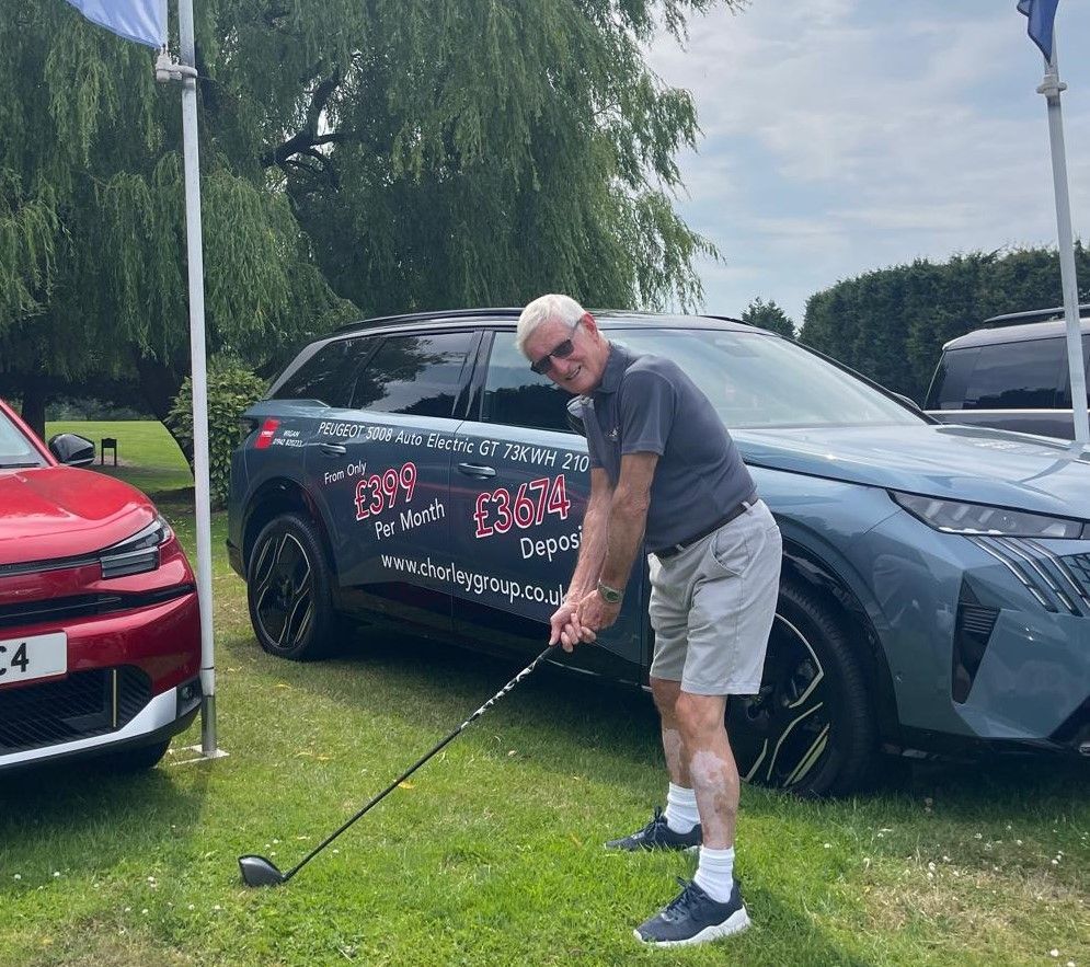 How's this for some tee-rific fundraising? Yes, we putt a lot of energy into thinking up these puns...

Have we gone too par...?

dianneoxberrytrust.org/news/johns-tee…