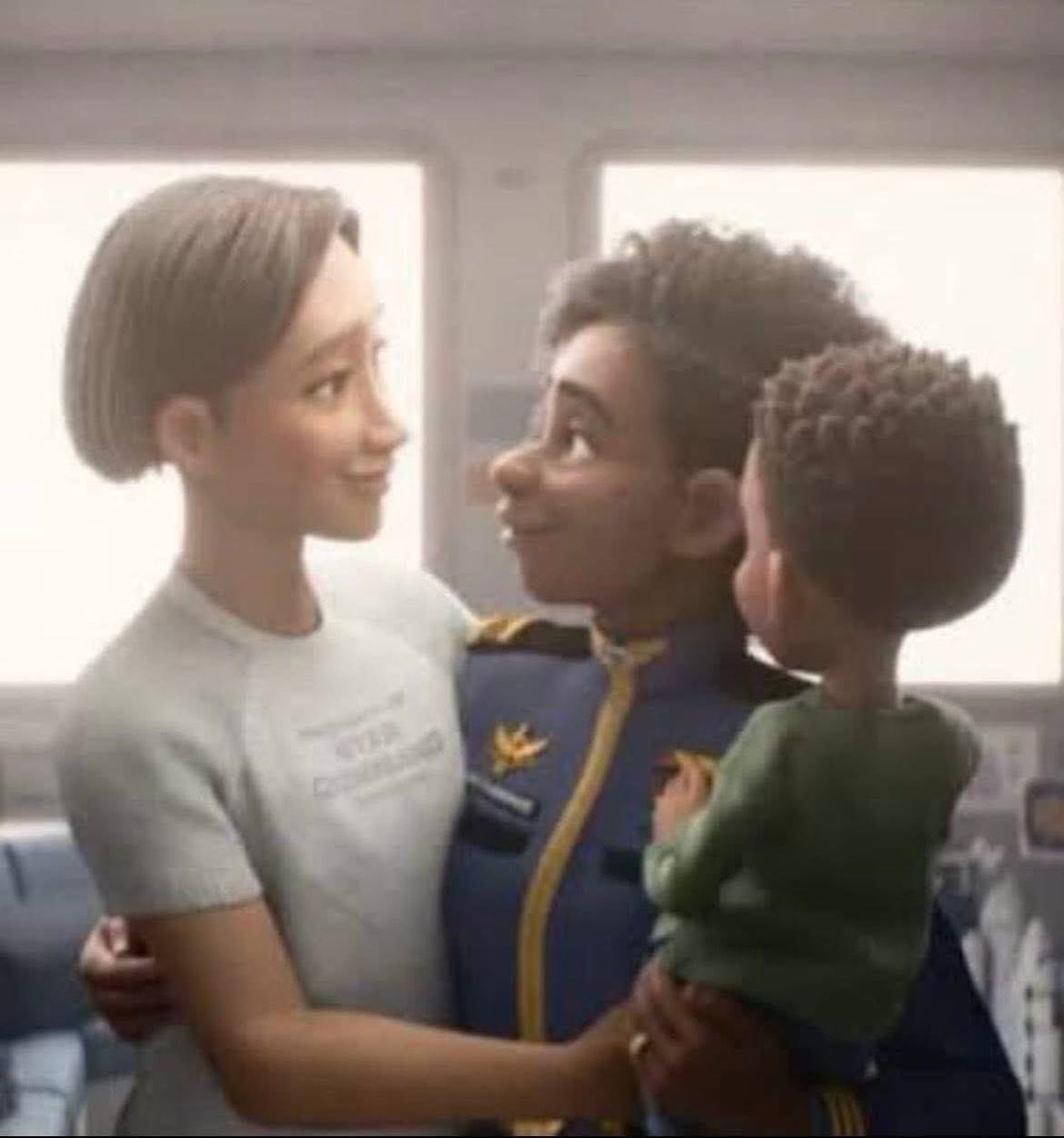 🔥 Snoop Dogg quedó en el ojo del huracán 🔥
El rapero contó que, después de ver Lightyear con su nieto, la escena del beso entre dos mujeres lo dejó incómodo porque no supo cómo explicárselo al niño.
Sus palabras fueron:
 "Carajo, no vine aquí para esta mirda… ahora me da miedo