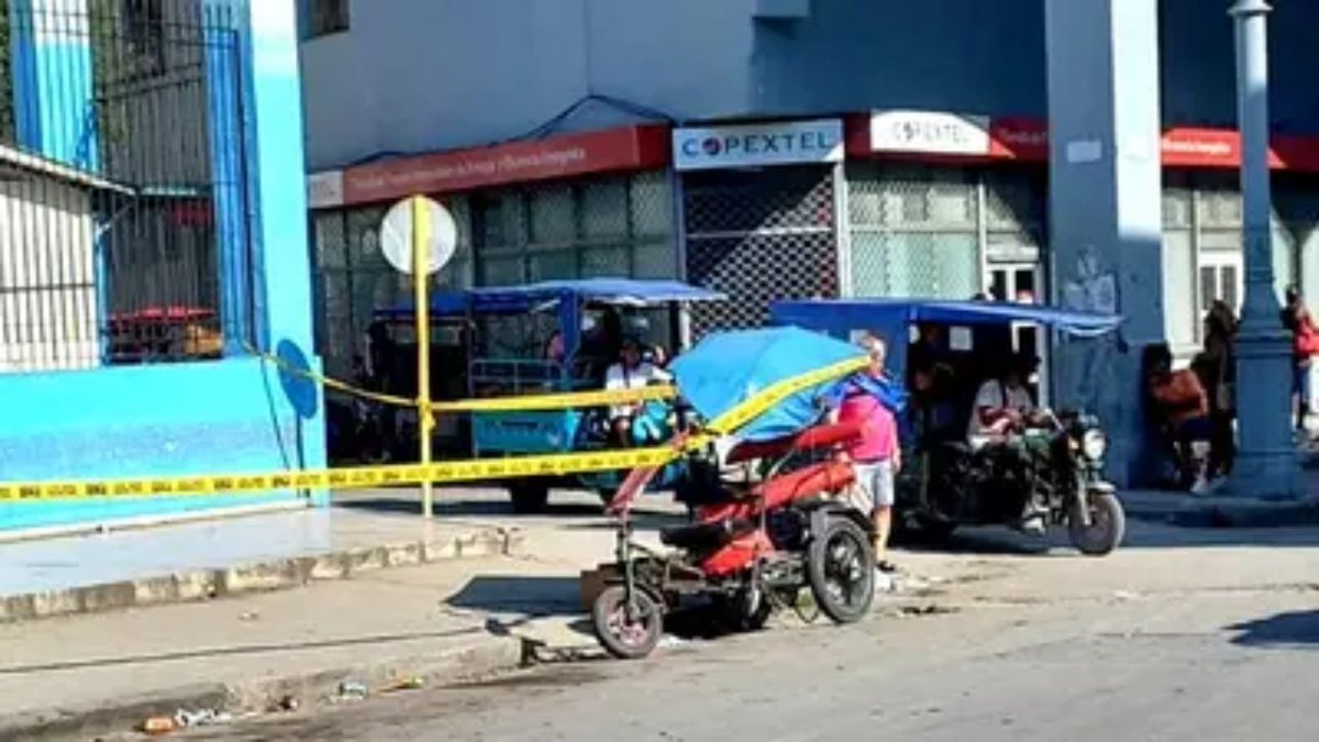 SIN24Horas's tweet photo. Un muerto y ocho heridos en una serie de atropellos en La Habana. #NoticiasSIN #Atropellos #Habana 

Más detalles en nuestro periódico https://t.co/dDk5yCrJO2

https://t.co/nAruvEAPRe https://t.co/Nrn9FFNsQ6