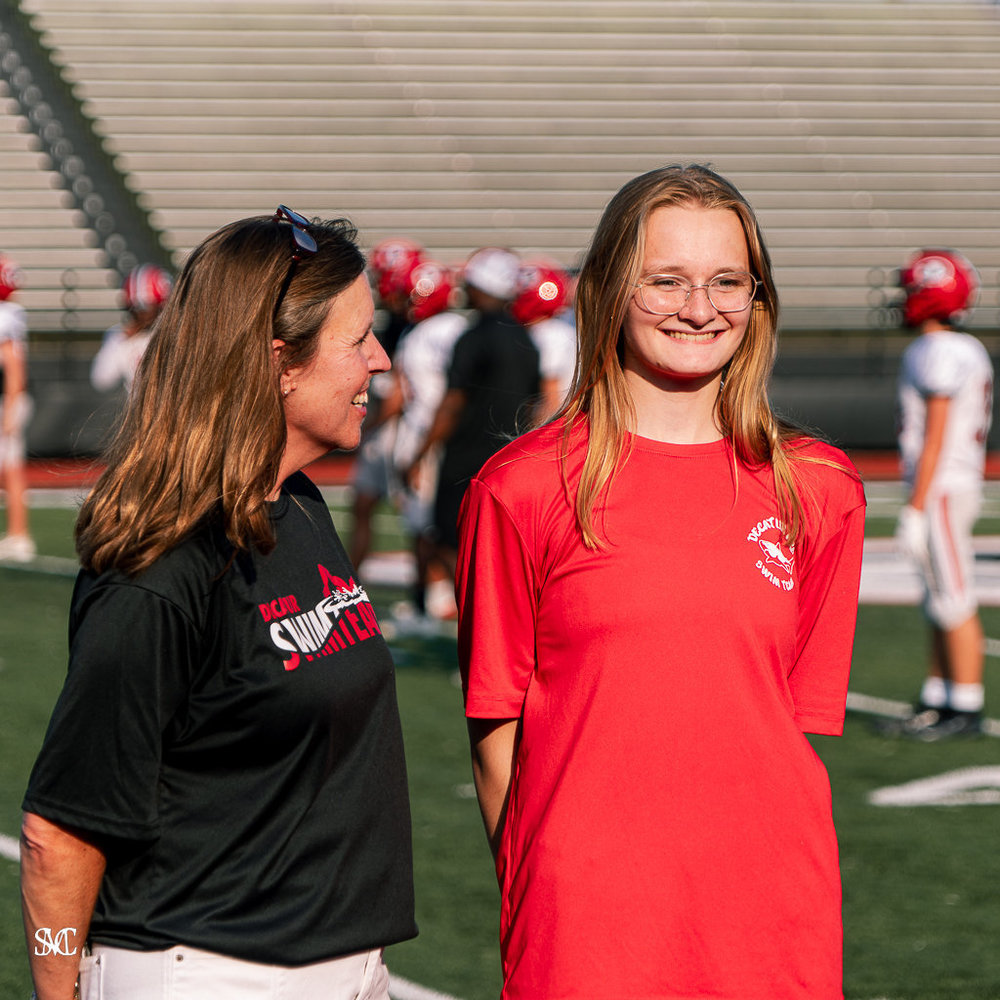 DHS Swimmer on the Podium! dcs.edu/o/dhs/article/…