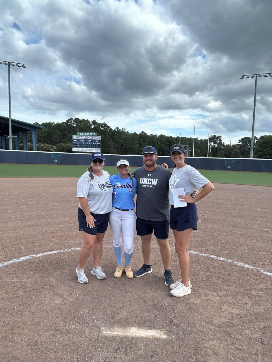 Beautiful day <a href="/UNCWsoftball/">UNCW Softball</a> glad i could help my team in the field when hitting wasn’t on
Thank you <a href="/AshleyWadeUNCW/">Ashley Wade</a> for an opportunity in the games!! <a href="/EliteGulick09/">Carolina Elite Gulick</a> <a href="/CarEliteNCorg/">@CarolinaEliteOrg</a> <a href="/CoastRecruits/">Coast 2 Coast Recruits</a>