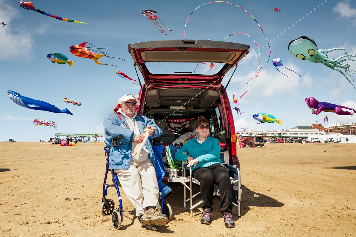 #Photographer Gary Salter captures authentic moments, often featuring the quirky &amp; humorous side of life-for big &amp; small for brands like @citibank, @ford, @mcdonalds, @nike and many more. Rep: @mrepresents garysalter.com
#photography #lifestylephotography #portrait