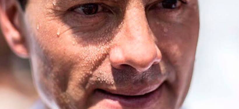 MarkOnce (@markdereborn11) on Twitter photo No solo #ElCacas está CAGADO. <a href="/EPN/">Enrique Peña Nieto</a> está hundido en mierda. A diferencia de los chairos, nosotros queremos que CAIGAN TODOS. Así sean guinda, rojos, azules, amarillos o verdes. Y déjenme ser más preciso, que se los CARGUE LA VERGA A TODOS. No solo #ElCacas está CAGADO. <a href="/EPN/">Enrique Peña Nieto</a> está hundido en mierda. A diferencia de los chairos, nosotros queremos que CAIGAN TODOS. Así sean guinda, rojos, azules, amarillos o verdes. Y déjenme ser más preciso, que se los CARGUE LA VERGA A TODOS.