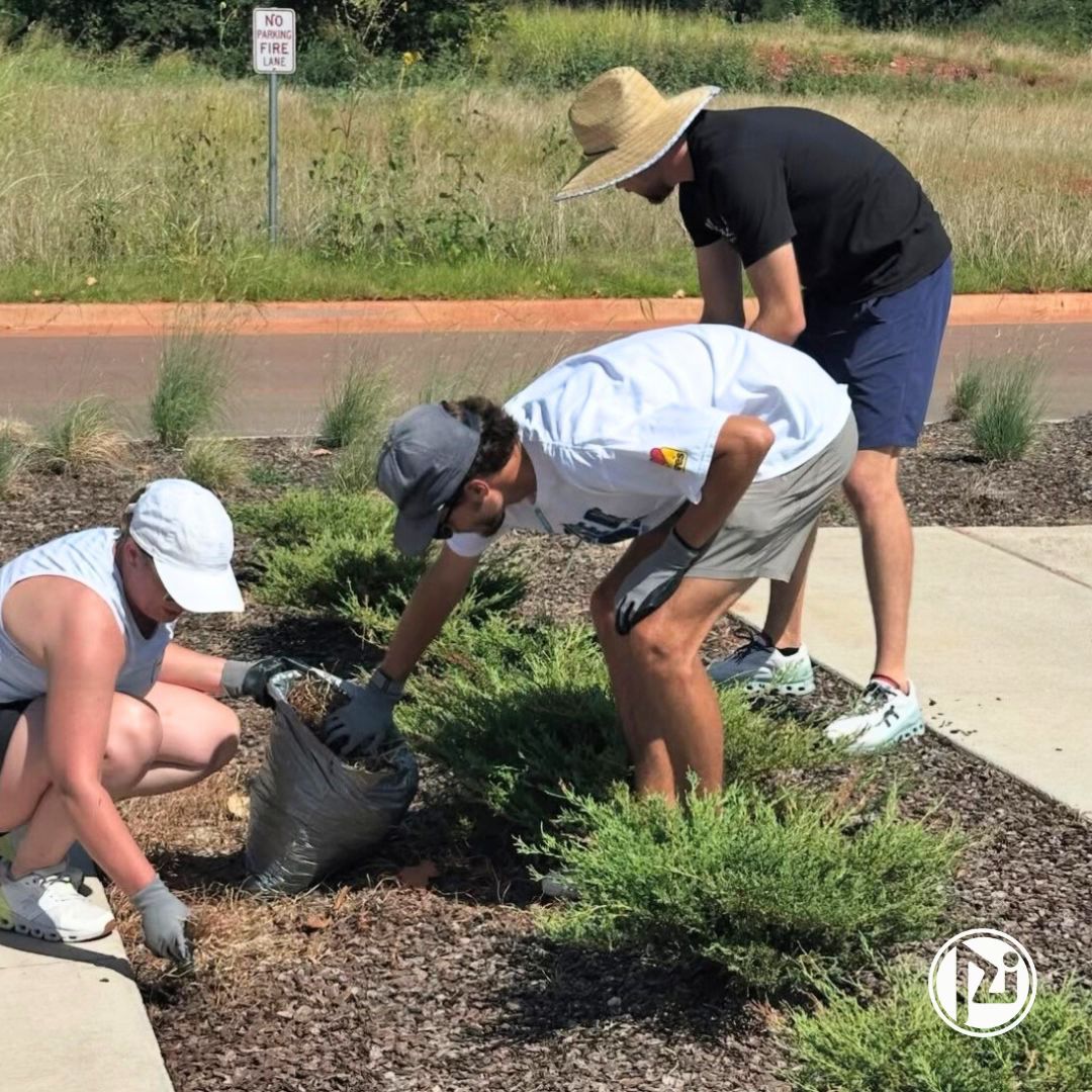 proinsurors's tweet photo. Serving Our Community! Our Commercial Risk Advisor, Blake Miller, spent the day volunteering with the Future Insurance Leaders of Oklahoma (FILO) at Wings' new facility. From pulling weeds to moving dirt and spreading mulch, the group jumped in to help make a difference. https://t.co/5yEZHMpciy