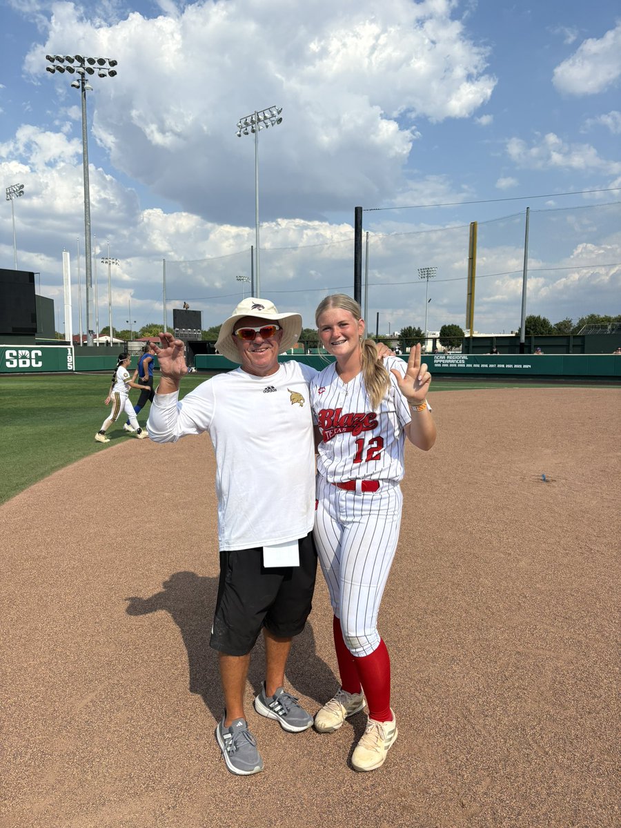 Brindle Wolfe tweet media