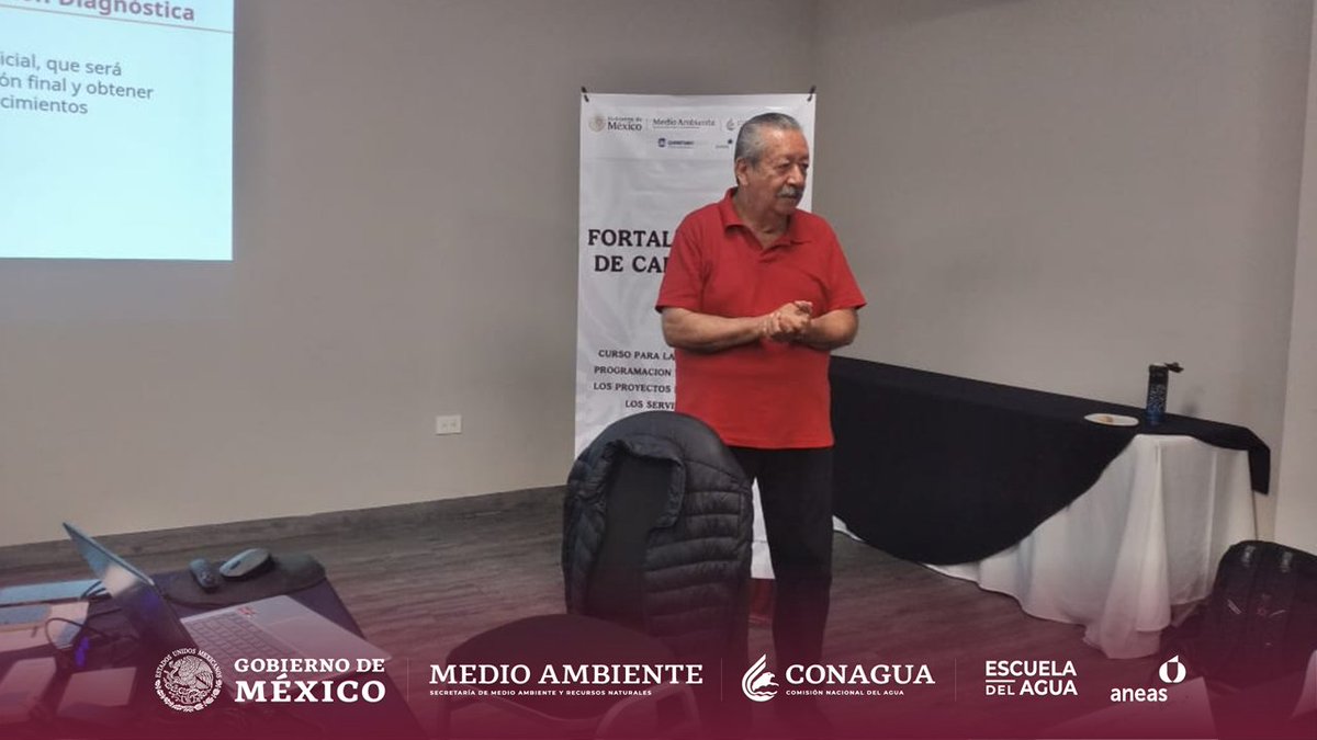 🚰📚 En Querétaro inició el curso “Gestión, planeación, programación y presupuestación de los proyectos de obra pública”, impartido por Enrique Ismael Guzmán Ortega.

Forma parte del Programa Fortalecimiento de Capacidades 2025 de <a href="/cea_qro/">CEA Institucional</a> , <a href="/conagua_mx/">Conagua</a>  y #ANEAS

#ANEAS