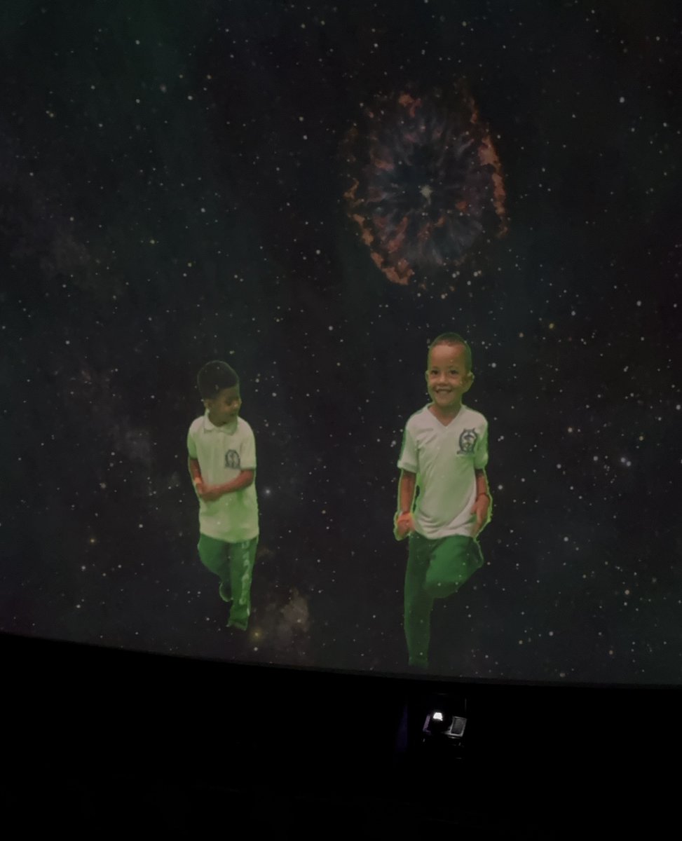 #TodosSomosYawa ✨ 109 niños, niñas y adolescentes de Navarro, Potrerito y la Comuna 20 de #Cali vivieron la ciencia y la tecnología como nunca antes. 🎥💡 Una experiencia gratuita que inspira a un mejor futuro y ayuda a cerrar brechas tecnológicas.