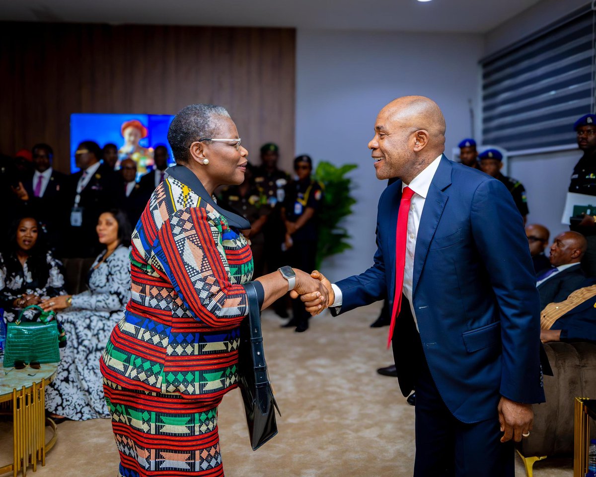 EnuguState's tweet photo. At the NBA Conference in Enugu, lawyers hailed Gov. Peter Mbah’s transformative leadership in just 2 years. They praised his 80% crime reduction, massive investments in infrastructure and education, and launch of 260 Smart Schools. Chief Ozekhome called it “sinful” to deny his progress, while Dino Melaye lauded his vision, competence, and innovative team selection.