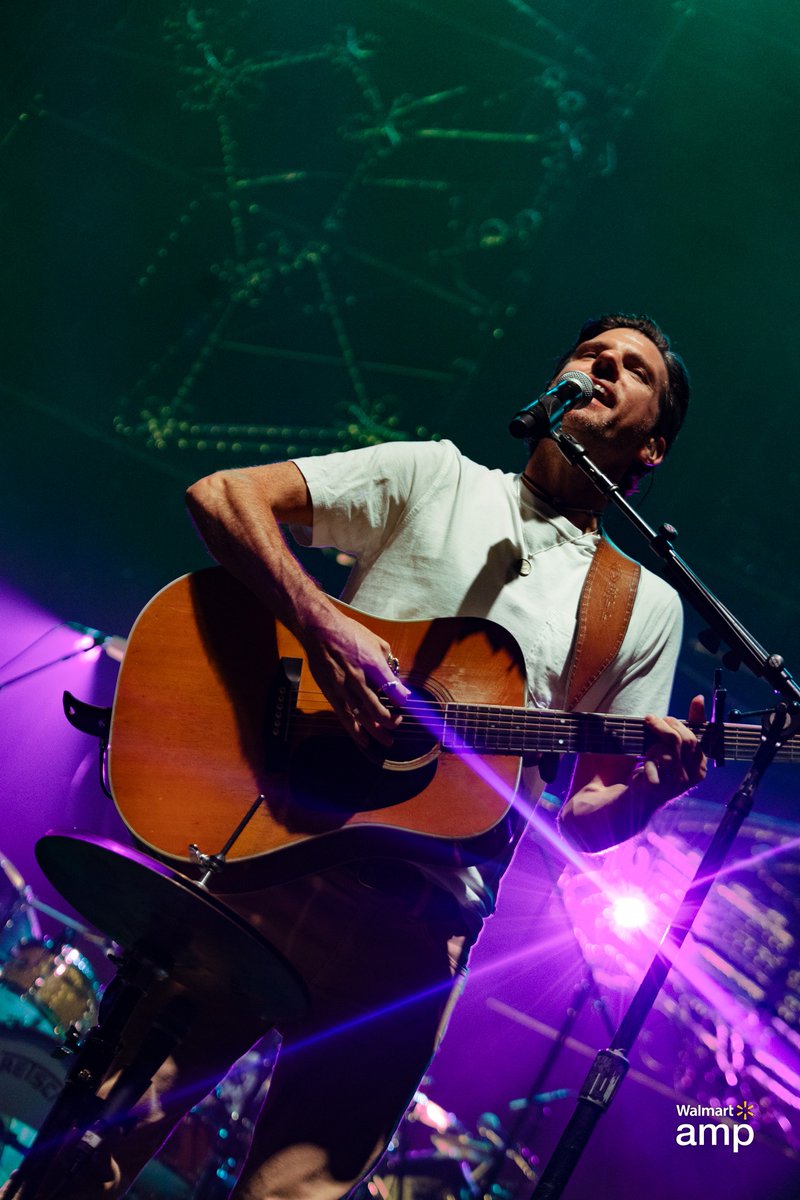 Walmart AMP tweet media