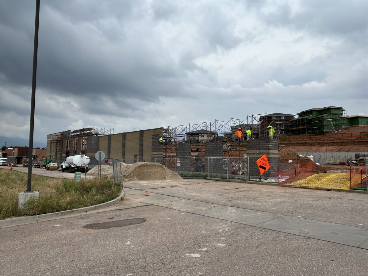PPRBD's tweet image. Westside near the VA Hospital continues to grow with new homes, new apartments, and new businesses. #growth #development #infill #construction