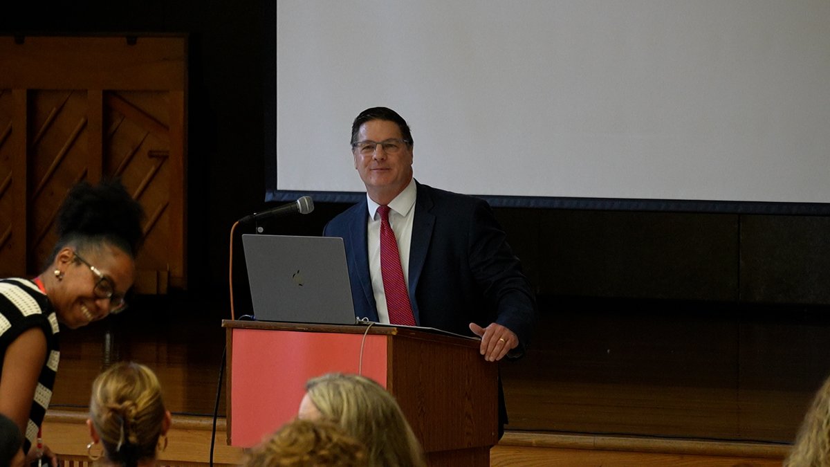 With a successful ELHS 9th-grade orientation taking place last week, and an energized Convocation taking place today, ELPS is excited and ready for the new school year!