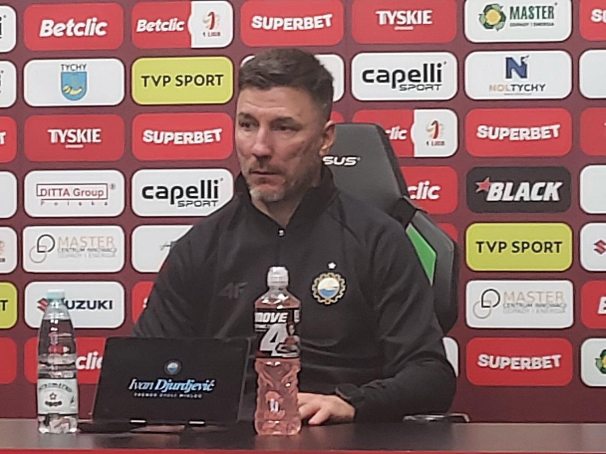 Trener Ivan Djurdjević: Nie lubię bardzo chwalić piłkarzy, ale Kruszelnicki według mnie długo nie pogra w tej lidze. Ma niesamowitą jakość 1 na 1. Dobrze, szybko prowadzi piłkę, mocny w pojedynkach. Młody, ale bardzo otwarty i chętny do pracy, której ciągle dużo przed nim #TYCSTM