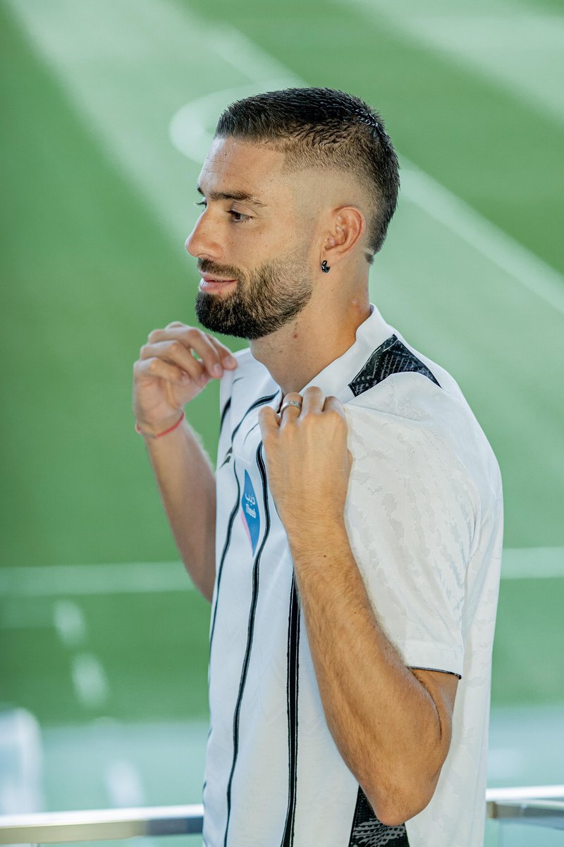 AlShababSaudiFC's tweet image. لايـق يـا كـبـيـتـانـو 🇧🇪🤘🏼

#يلا_شباب