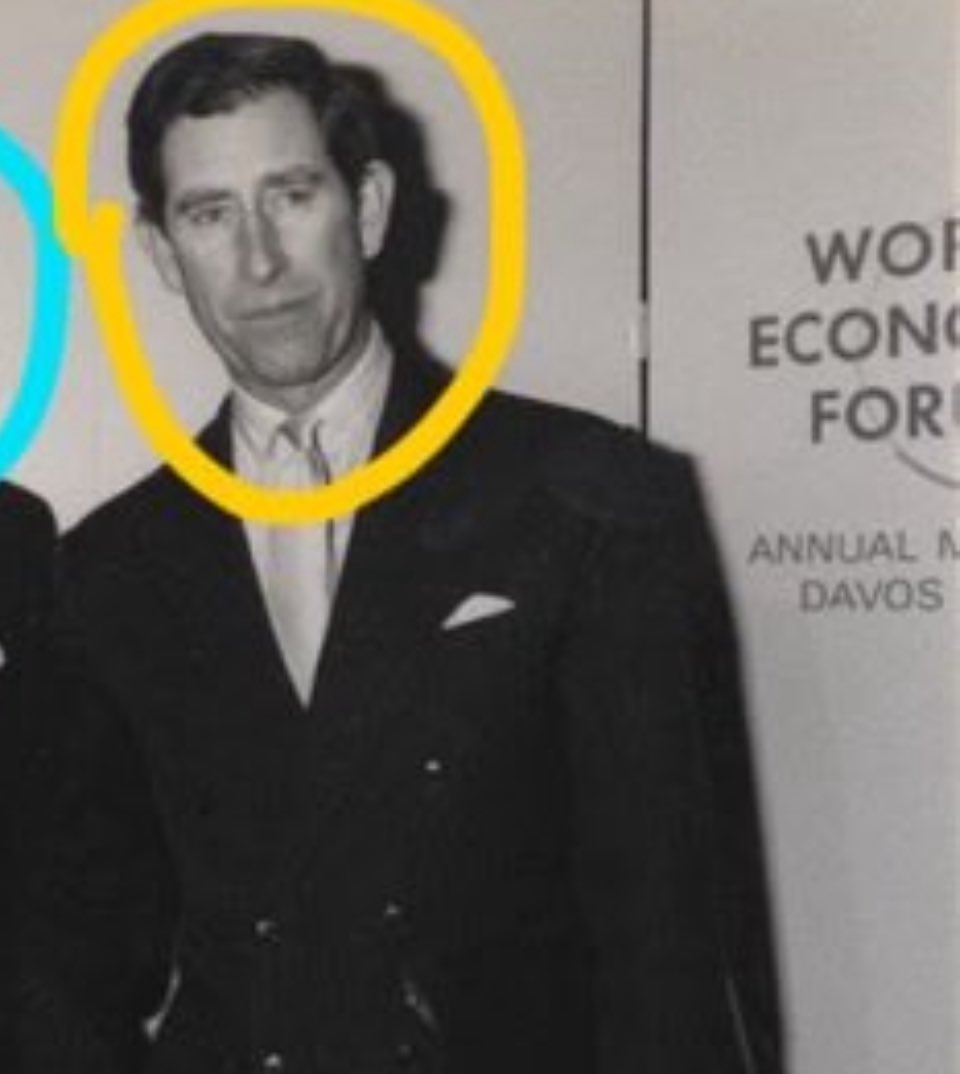 TRAITOR..  HES IS PART AND HAVE BEEN PART OF THE GLOBALIST AGENDA FOR DECADES. 
HES IS A DISGRACE AND NOT MY KING !!
LOOK HOW HES NOT DOING NOTHING ABOUT THE SHITE ENGLAND IS IN .. HE CELEBRATES MUSLIM SUPPORTING THIS CULTURE.. 
SPEAKING OF NO BOARDERS BETWEEN MACRON 😳