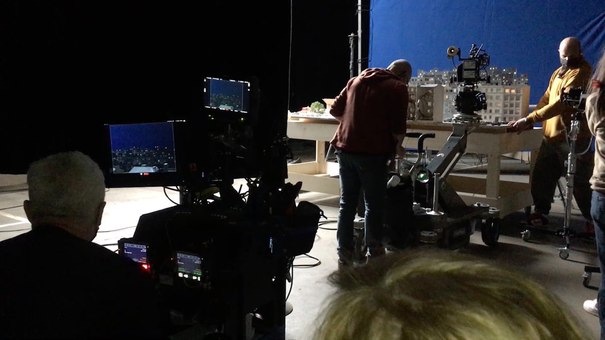 Diffusion du film  l’Ile Rouge de Robin Campillo ce soir sur France3. J’ai eu le plaisir de réaliser les maquettes urbaines qui font notamment le plan d’ouverture.