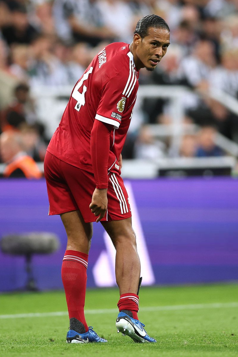 This is war between Newcastle verse Liverpool 
What a game!