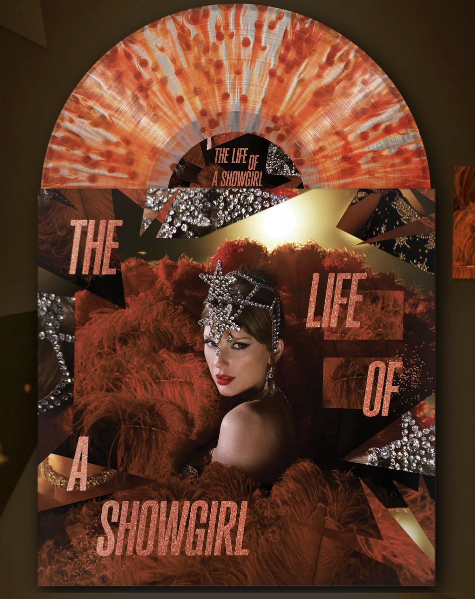 Omfg this cover are SO gaggy #tsthelifeofashowgirl