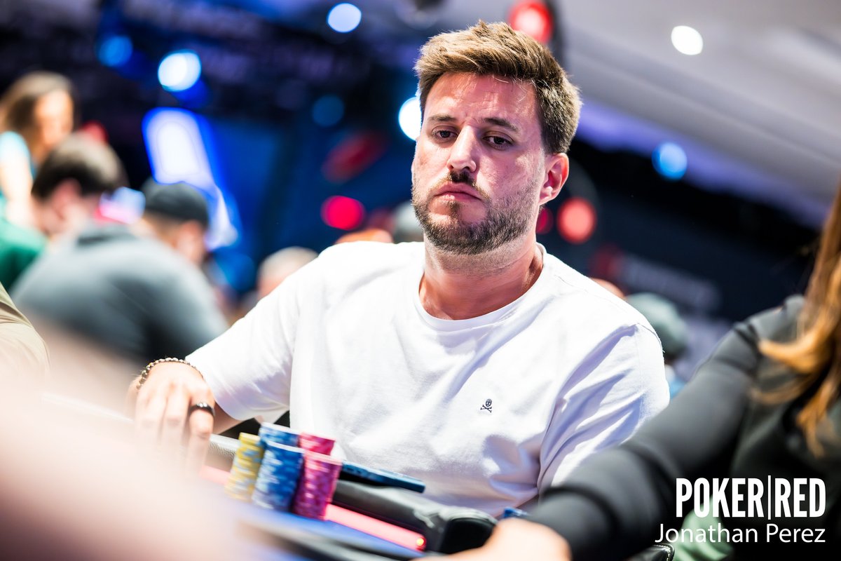 Poker-Red tweet media