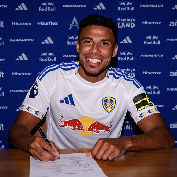DrSecretario's tweet photo. 🟡🔵
James Justin
James Justin é o novo reforço do Leeds United. O jogador deixa o Leicester por uma verba a rondar os 10M€.
#Leeds #Leicester #JamesJustin
Correto. https://t.co/5VprAjKhat