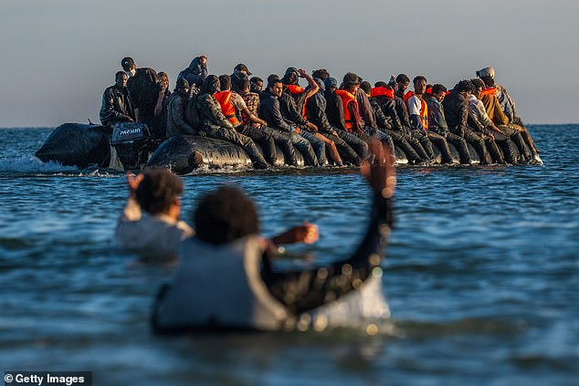 WONGthink's tweet photo. Don't mind me, I'm just a professional photographer who happened to be swimming in Calais with my £6,000 camera in my hand 🫠

Oh look, women and children! SEE!!! https://t.co/F8CCsIAt5S