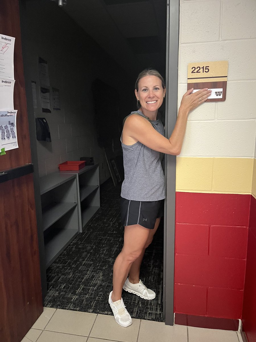 NBenzman's tweet photo. Starting a new adventure! #212  #power #CWHS https://t.co/LEruuUs02p