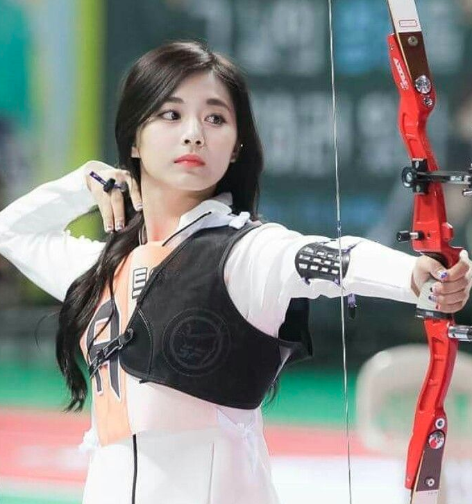 AboutMusicYT's tweet photo. some kpop moments on isac olympics that went mega viral, a thread: https://t.co/1LCJUQXBFZ