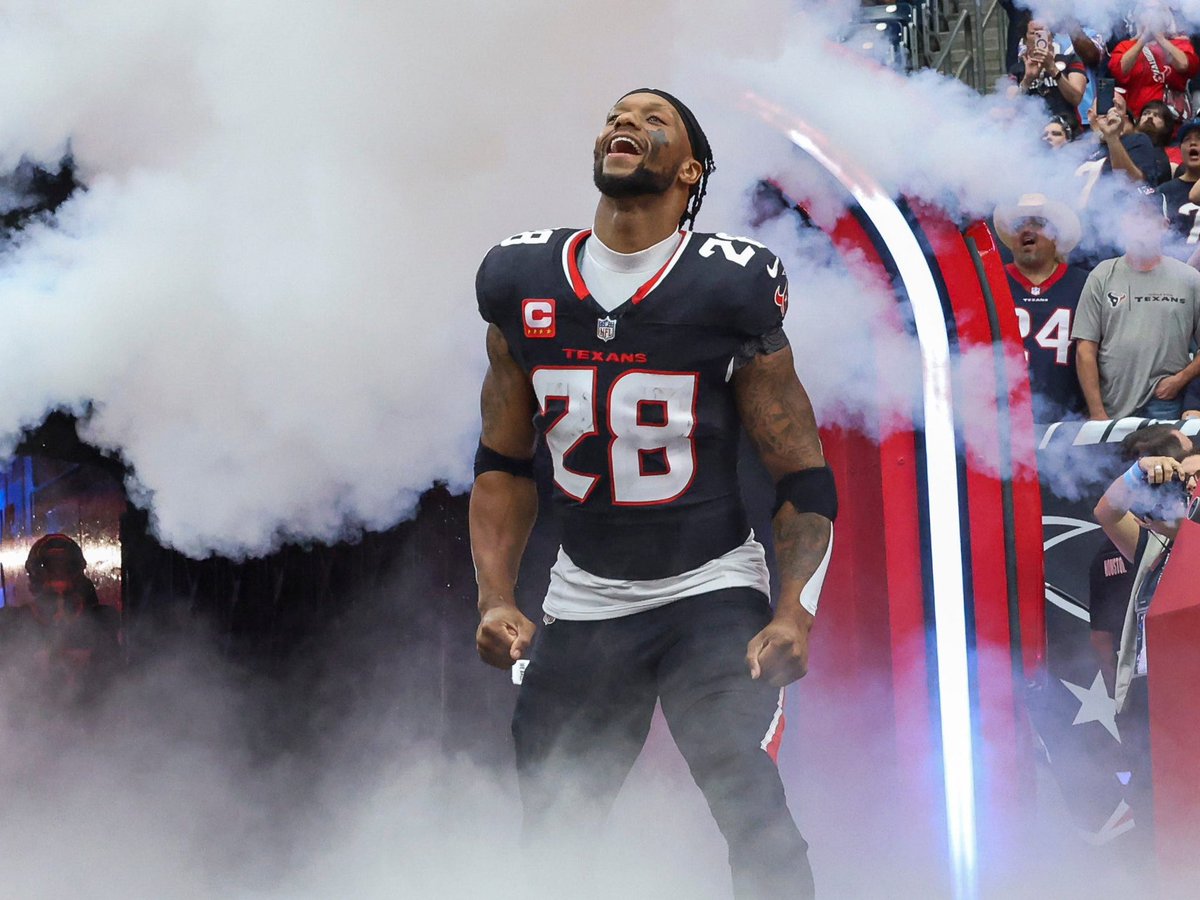 FirstReadFB's tweet photo. 🚨 Breaking 🚨

Texans RB Joe Mixon will miss at least the first four games of the season after being placed on the Reserve/Non-Football Injury list with an ankle injury.

He will be ineligible to return until Week 5 at the earliest.

#HTownMade #NFL #FirstReadFB https://t.co/0PvAV9aop5