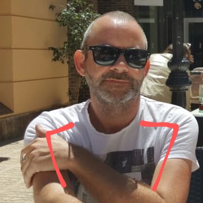 Shekelstein12's tweet photo. @Steveabarney @basilthegreat Calm down everyone! This man is obviously gay. Look at his posture. https://t.co/Zenlyd1qo6