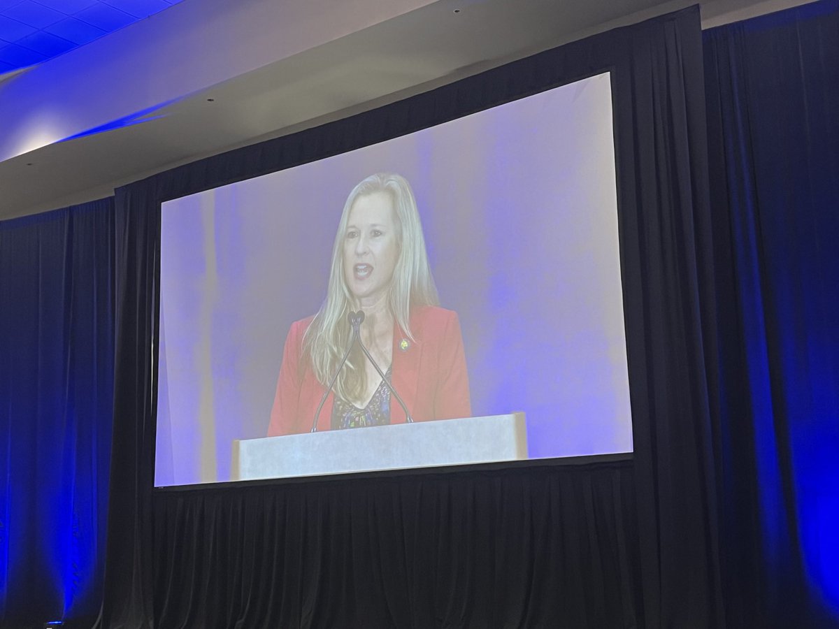 Rep. Lindsay Cross tweet media