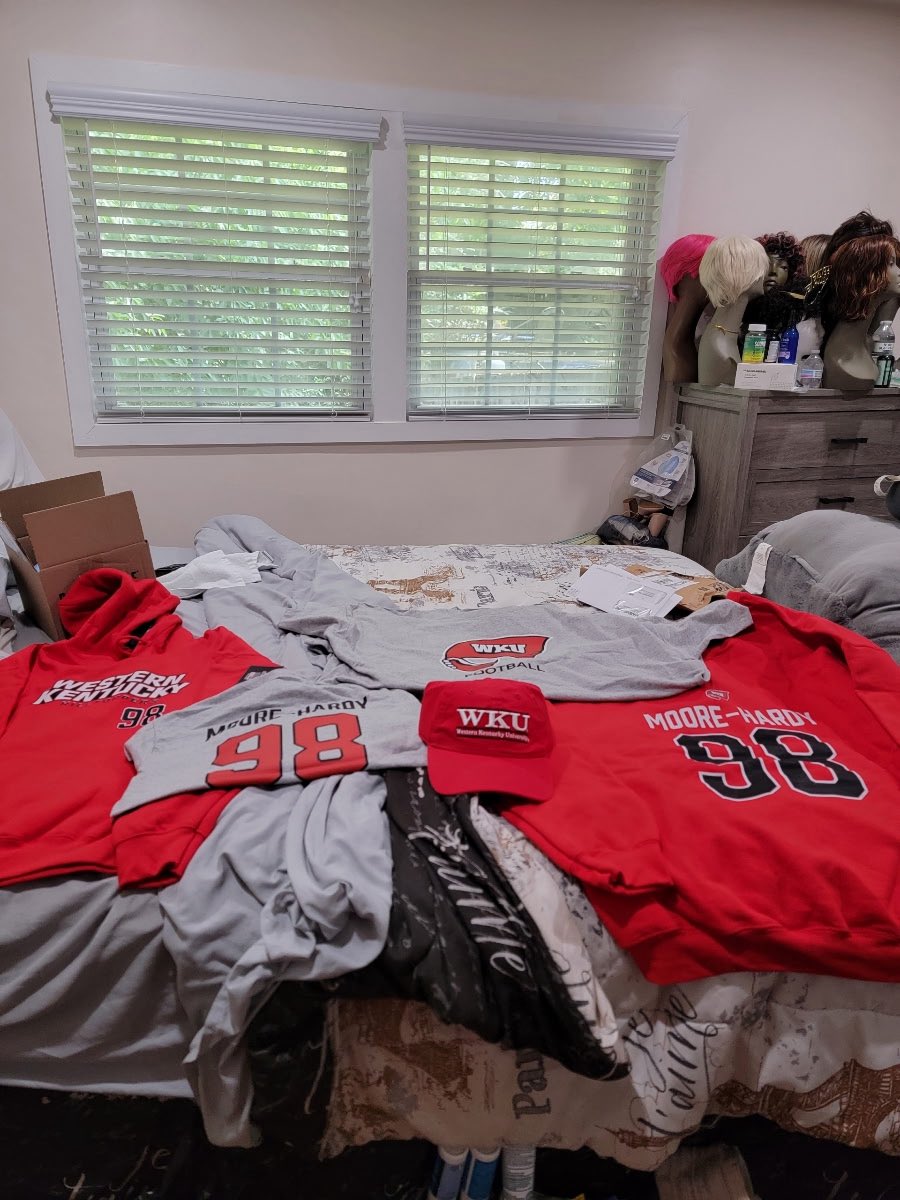 Look what came in today! nil.store/western-kentuc… Use code: FF10 for 10% off.