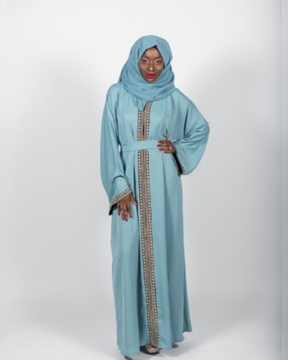 StrivingEmpire's tweet image. Looking for an abaya that feels effortless but still makes a statement? ✨
Vintage is made to give you a clean and polished look .
Available in U.S. sizes 2–18.
Shop now 👇 StrivingForModesty.com
#TSEExperience #MuslimahStyle #ModestWardrobe
