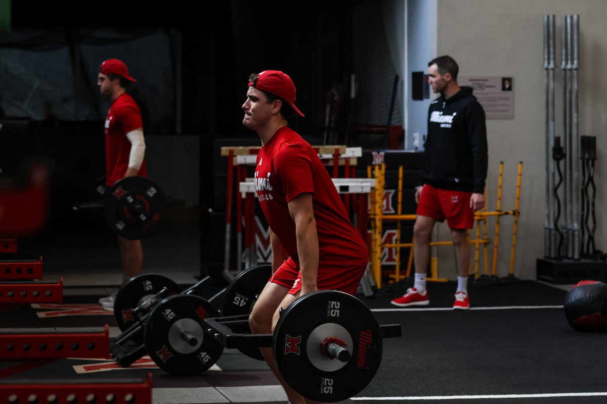 Miami Hockey (@miamioh_hockey) on Twitter photo First day of classes... but make it hockey. 🏒📚
🔗 RELEASE: miamiredhawks.com/news/2025/8/25…
#RiseUpRedHawks First day of classes... but make it hockey. 🏒📚
🔗 RELEASE: miamiredhawks.com/news/2025/8/25…
#RiseUpRedHawks