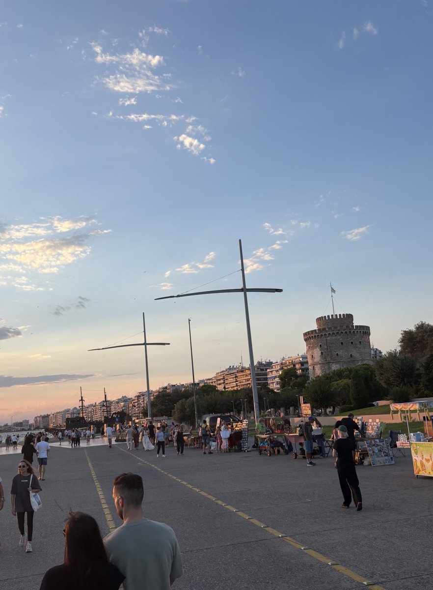 T. Exadaktylos tweet media