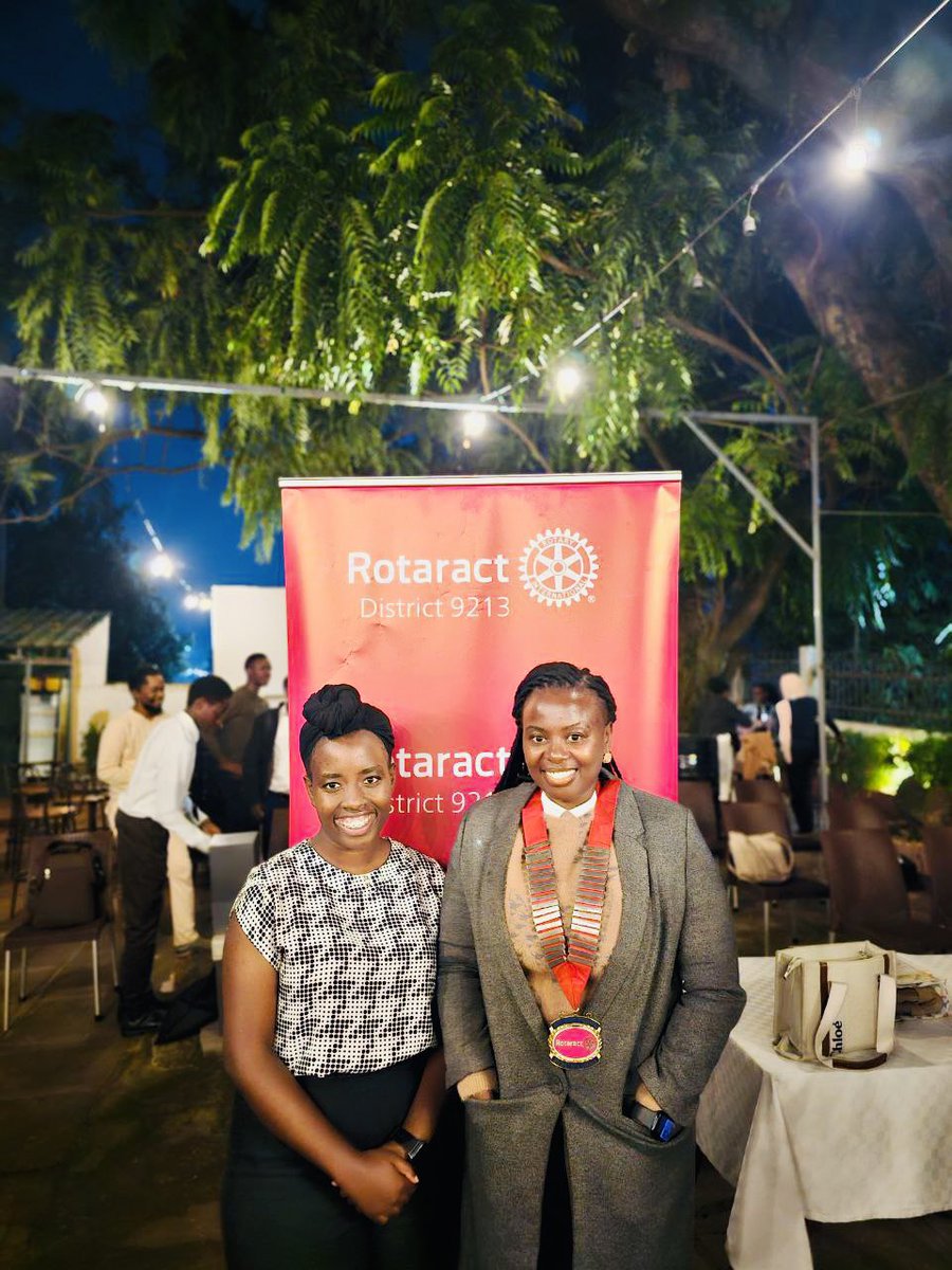 AntheaAmpaire's tweet image. On this week’s episode of Mpiso Mondaysss!💕✨

We were most pleased to host our one &amp;amp; only DRR @AbesageN anddd…

Just wowwwwww!🤩 I have no words suitable enough to describe today’s fellowship!🤭 

Again, miss not the next one!😎

#ItsTimeToJoinRotaract #MpisoMondays #Rotaract